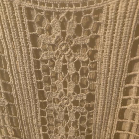 Flirty White Sundress - Picture 4 of 8